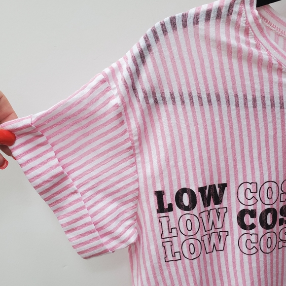 ZARA Graphic T-shirt - Picture 2 of 7